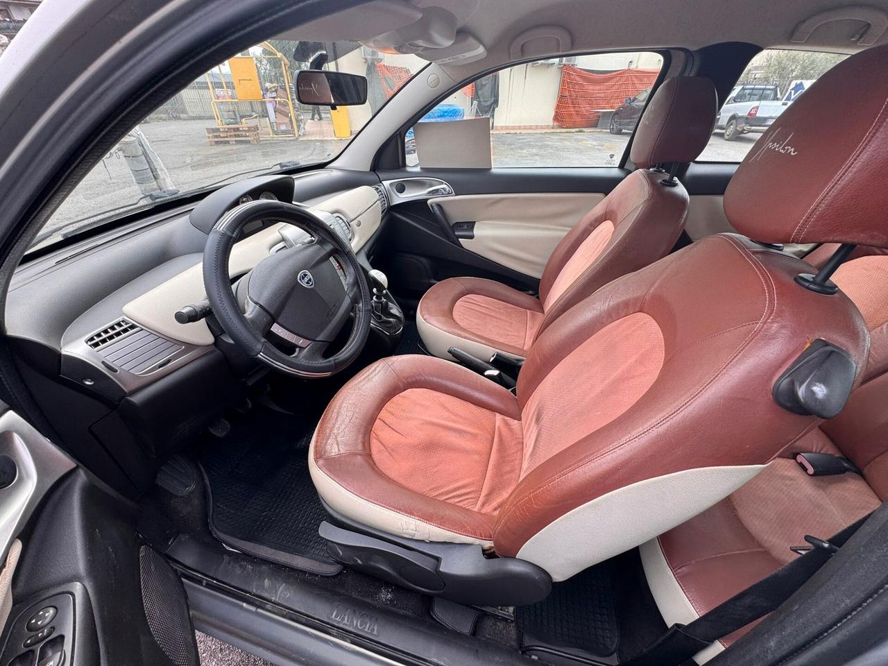 Lancia Ypsilon 1.2 Argento