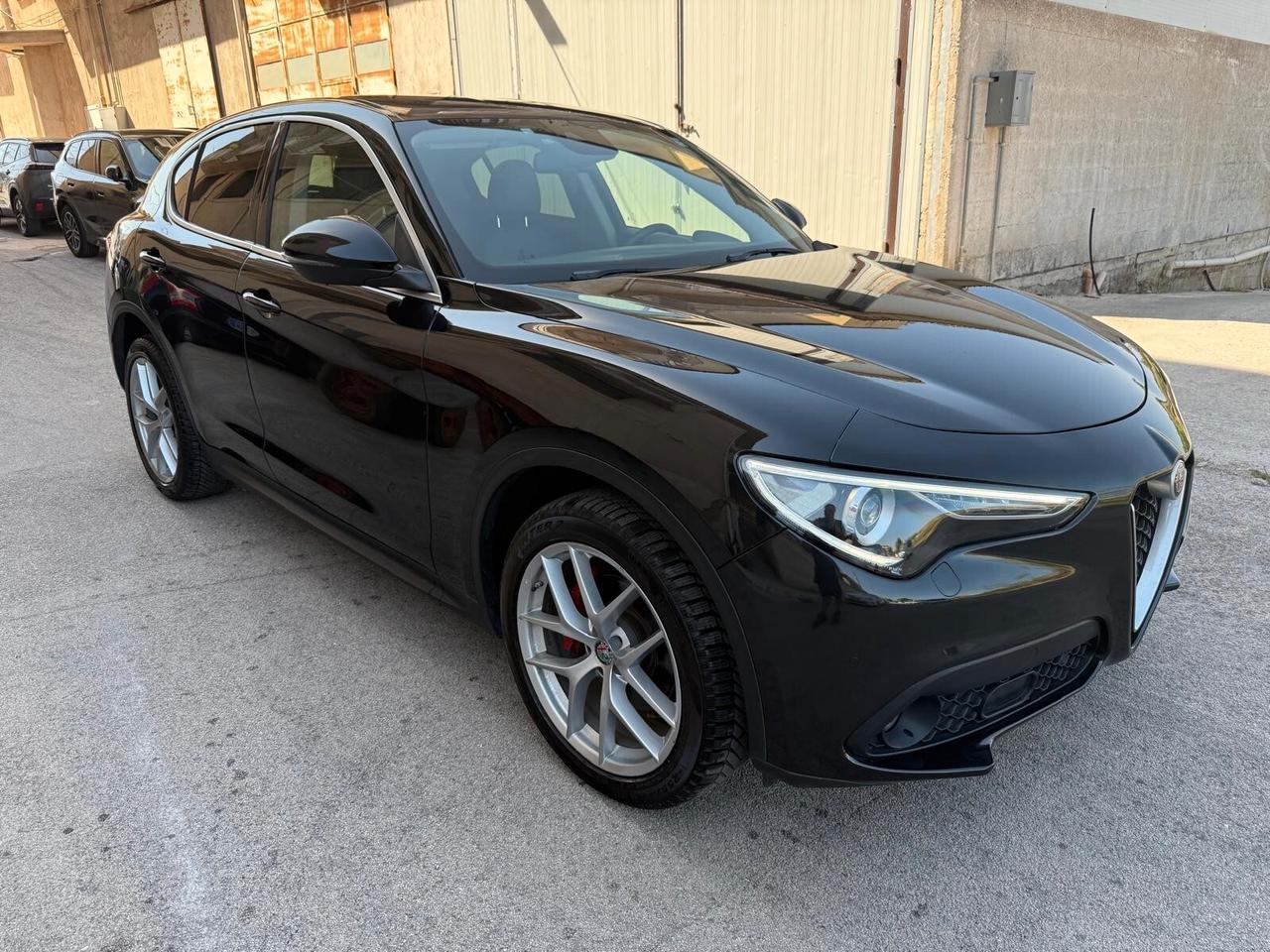 Alfa Romeo Stelvio 2.2 Turbodiesel 210 CV AT8 Q4 Super