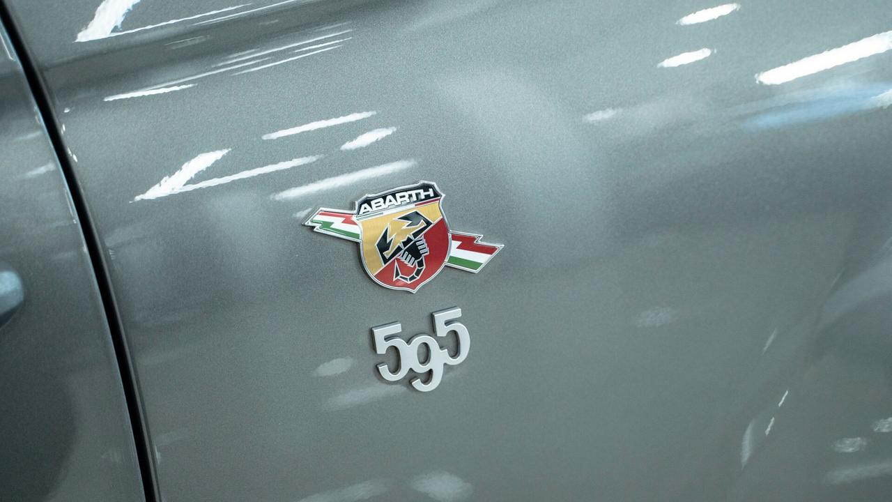 Abarth 595 Competizione 1.4 T JET 180 CV SABELT BREMBO XENO NAVI FULL OPTI