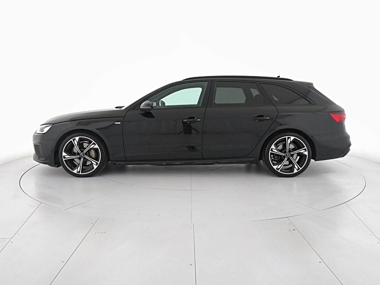Audi A4 Avant 40 2.0 tdi mhev S line edition 204cv