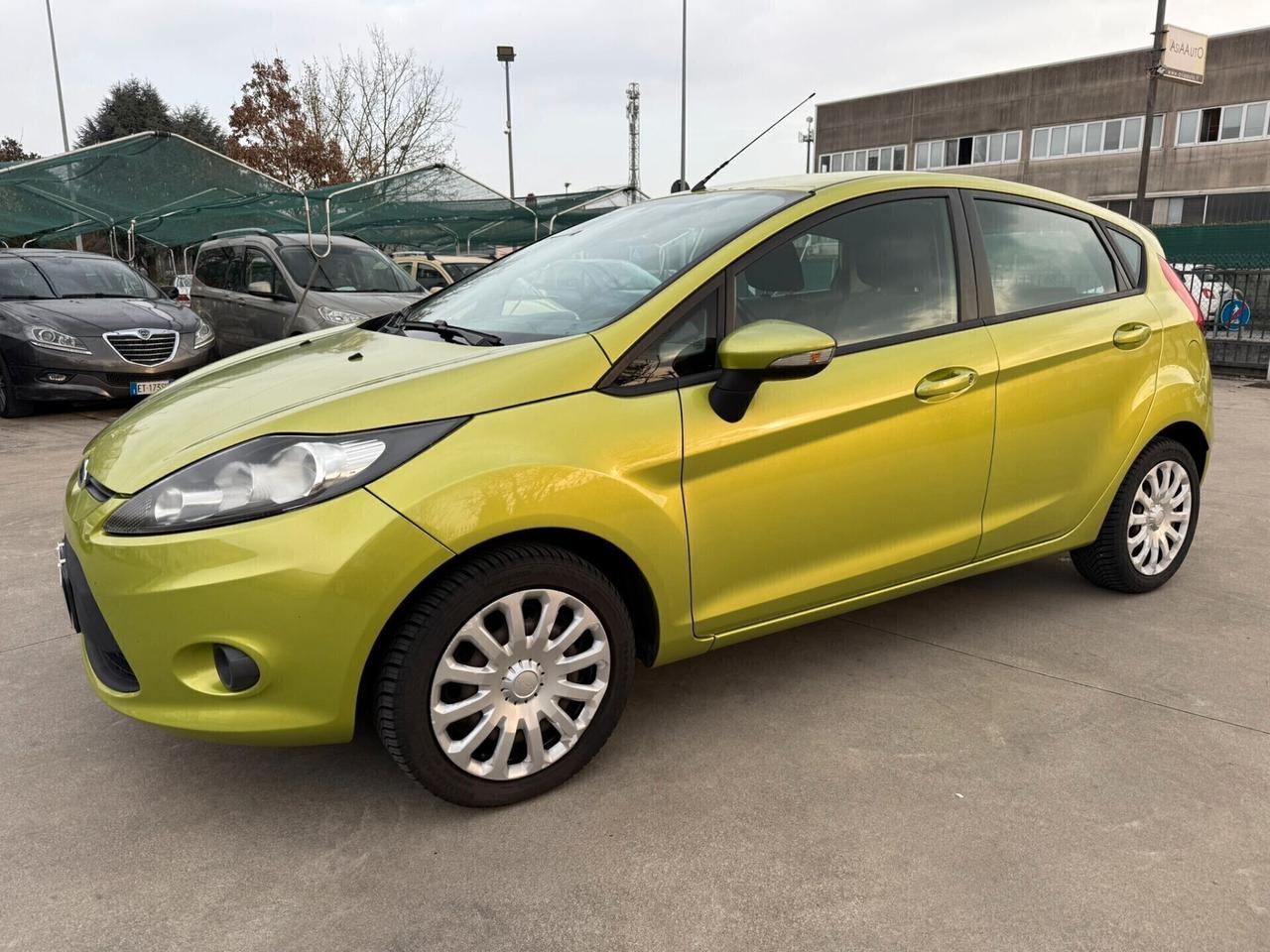Ford Fiesta 5p 1.2 unico-propr TAGLIANDATA