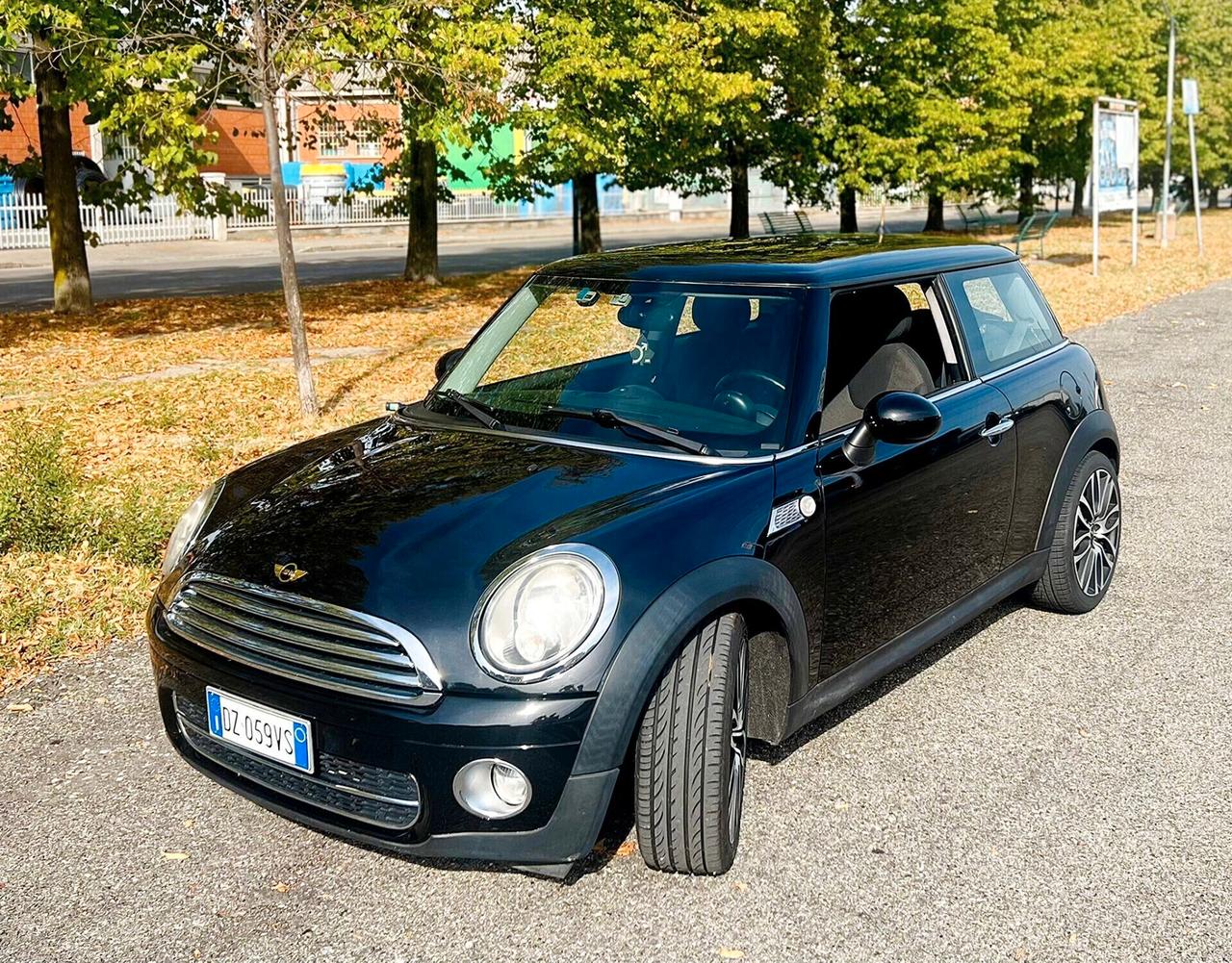 Mini Mini 1.6 16V Cooper D