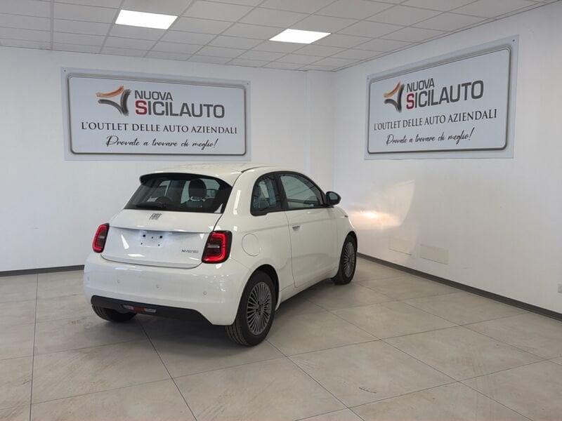 FIAT 500 Hybrid Hybrid Icon