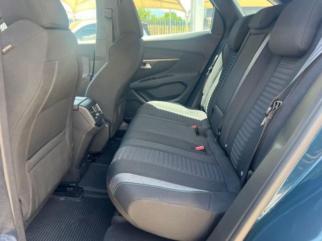 PEUGEOT 3008 BlueHDi 130 S&S EAT8 Active Pack