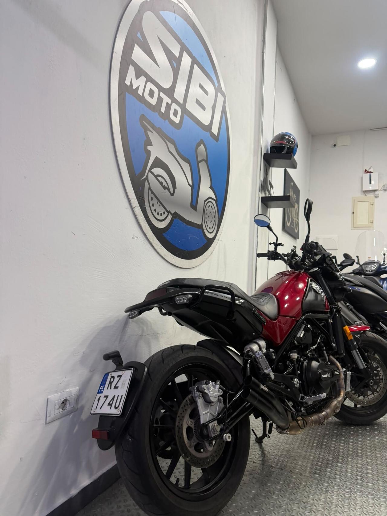 Benelli Leoncino 500