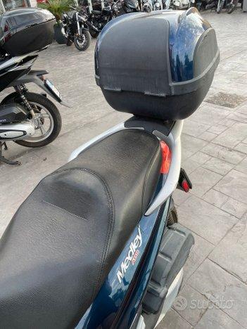 Piaggio Medley 125