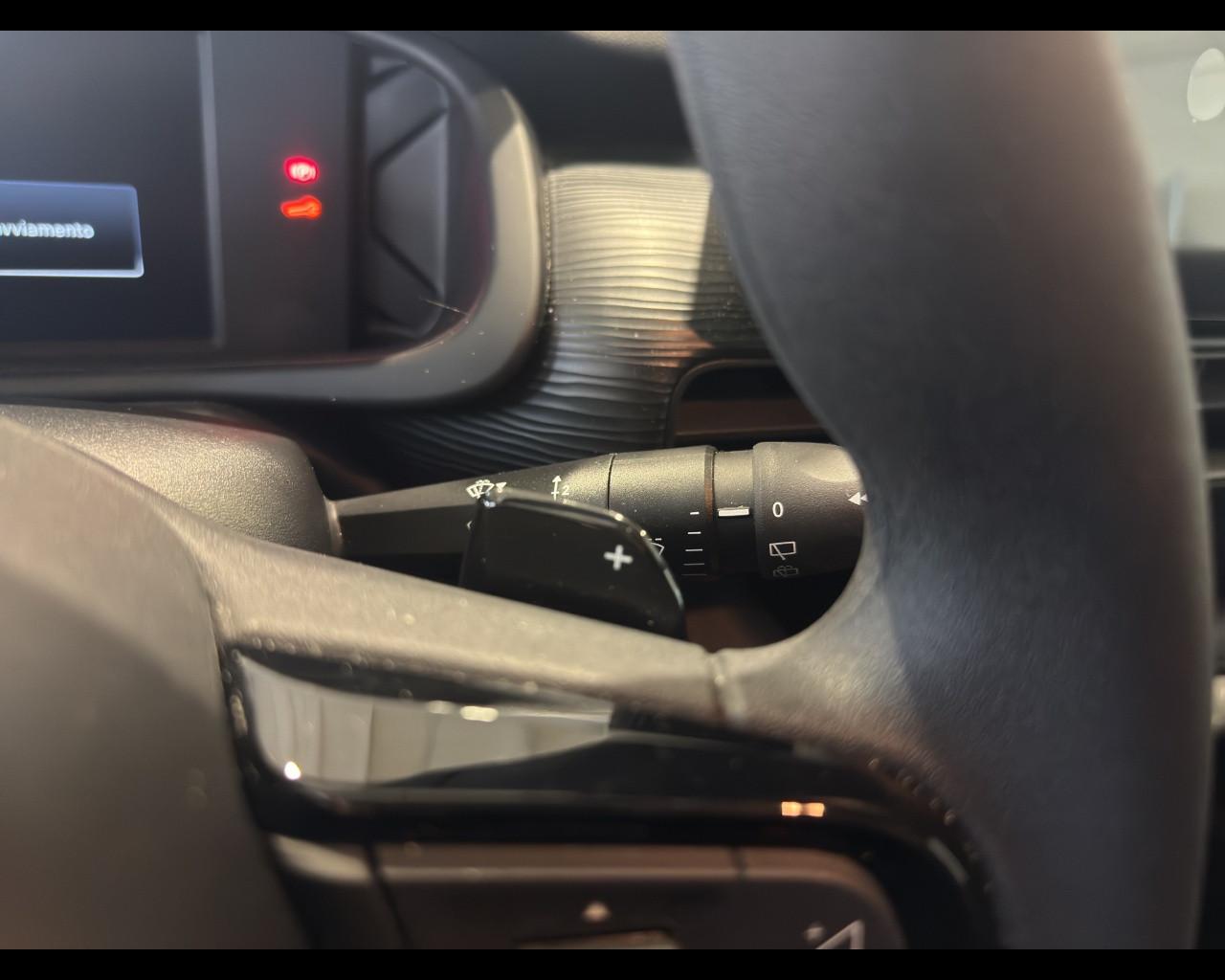 JEEP Avenger - Avenger 1.2 Turbo 100 CV MHEV Longitude