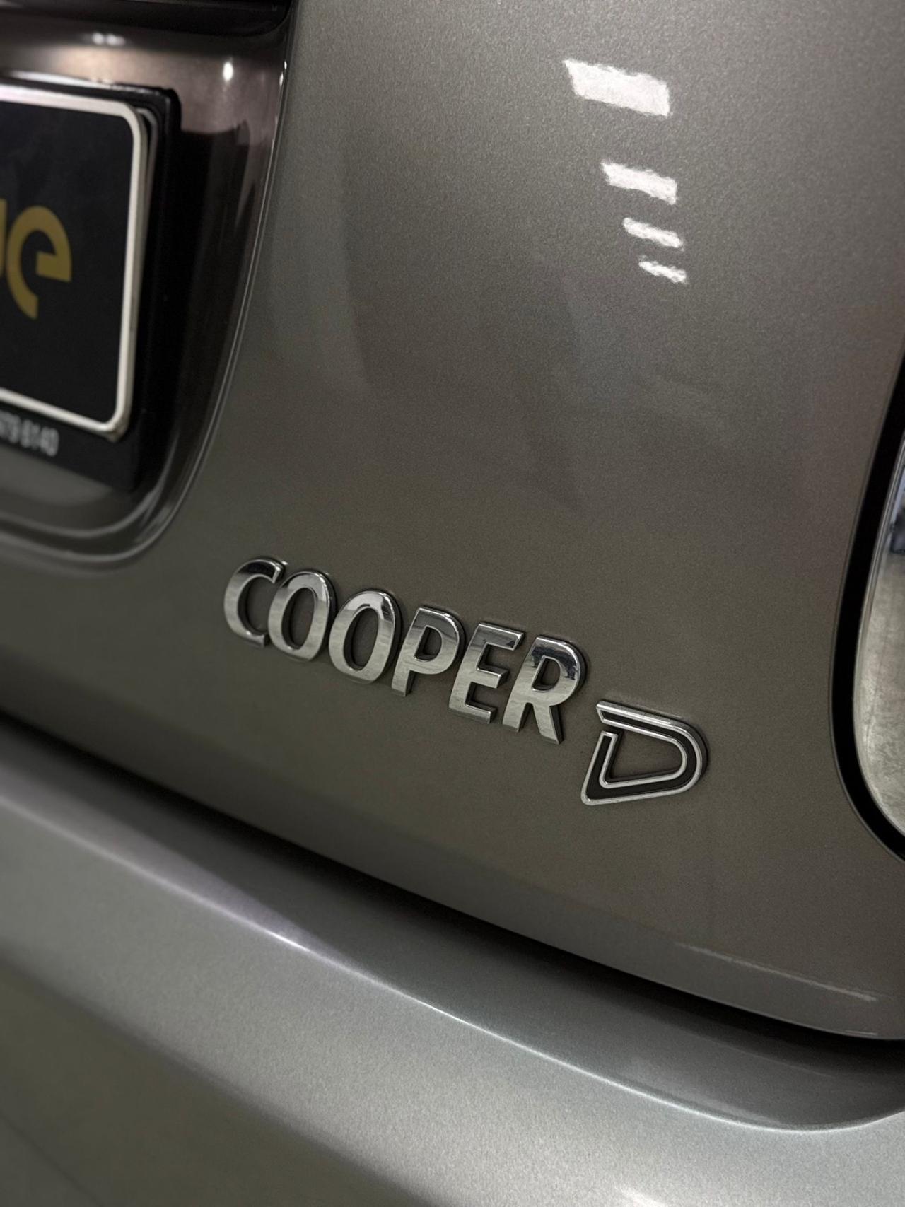 Mini Cooper D 1.5 116cv