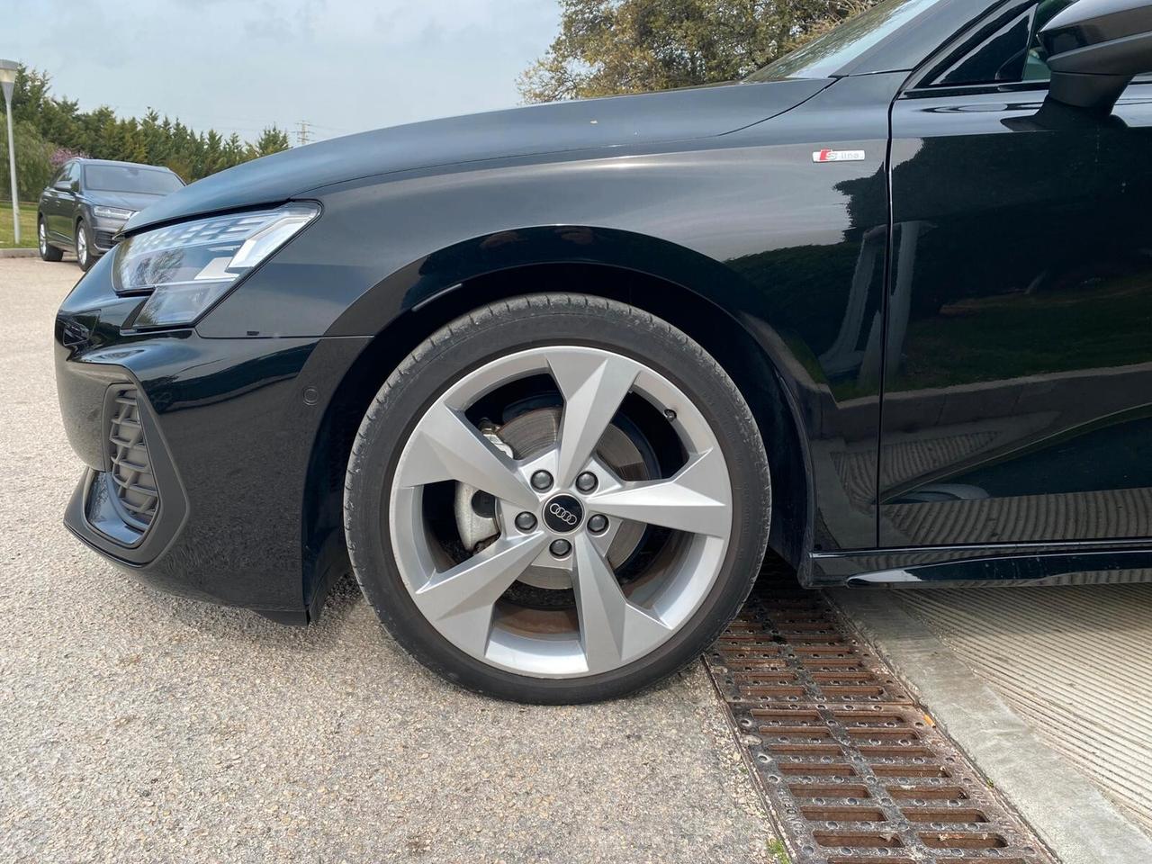 Audi A3 SPB 35 TDI S tronic Sline edition