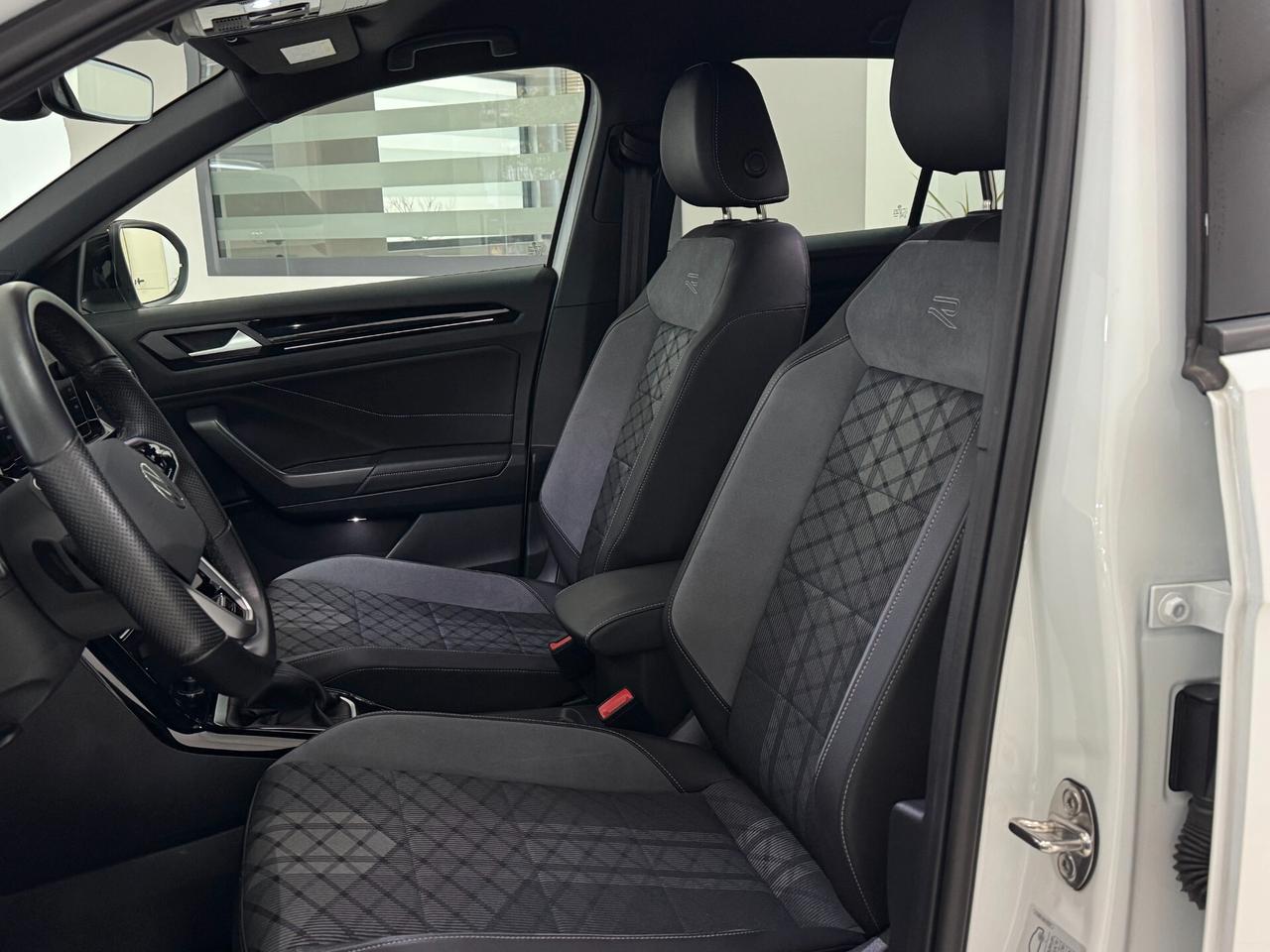 Volkswagen T-Roc 1.5 TSI 150CV DSG R-Line