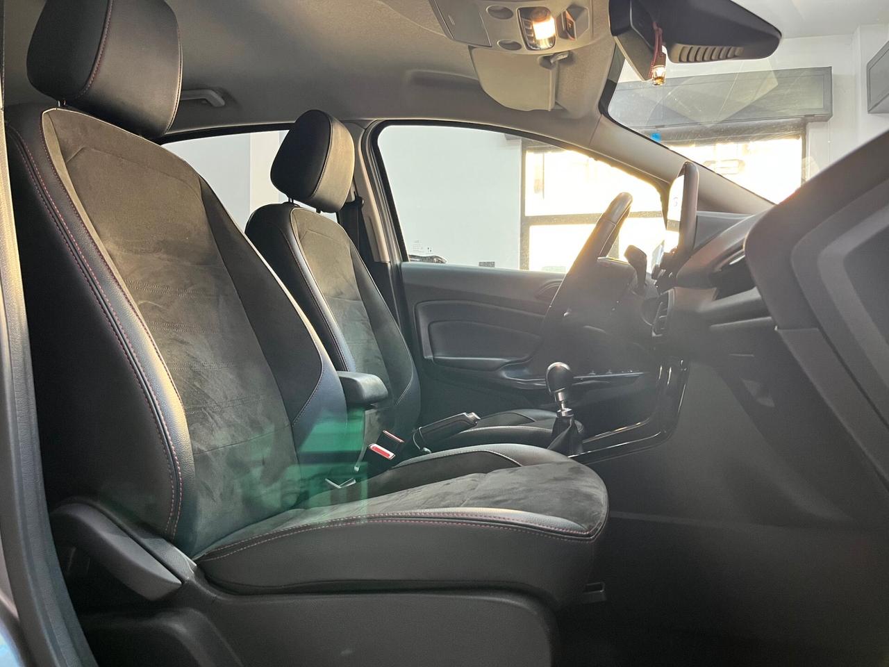 Ford EcoSport 1.0 ST-LINE KM 31.900 - 2022