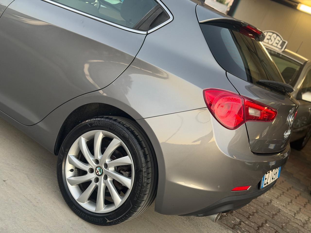 Alfa Romeo GIULIETTA 1.6 JTD 2015 - DA VETRINA