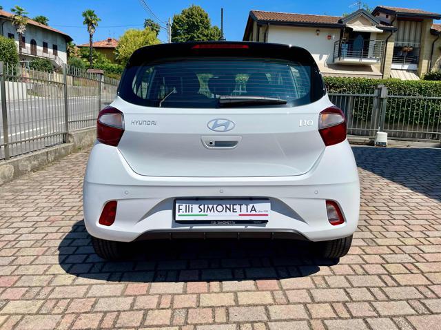 HYUNDAI i10 1.0 MPI AUTO Connectline - KM0