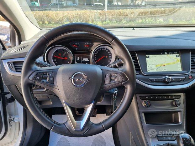 Opel Astra BERLINA 1.6 CDTi 110 CV 2019