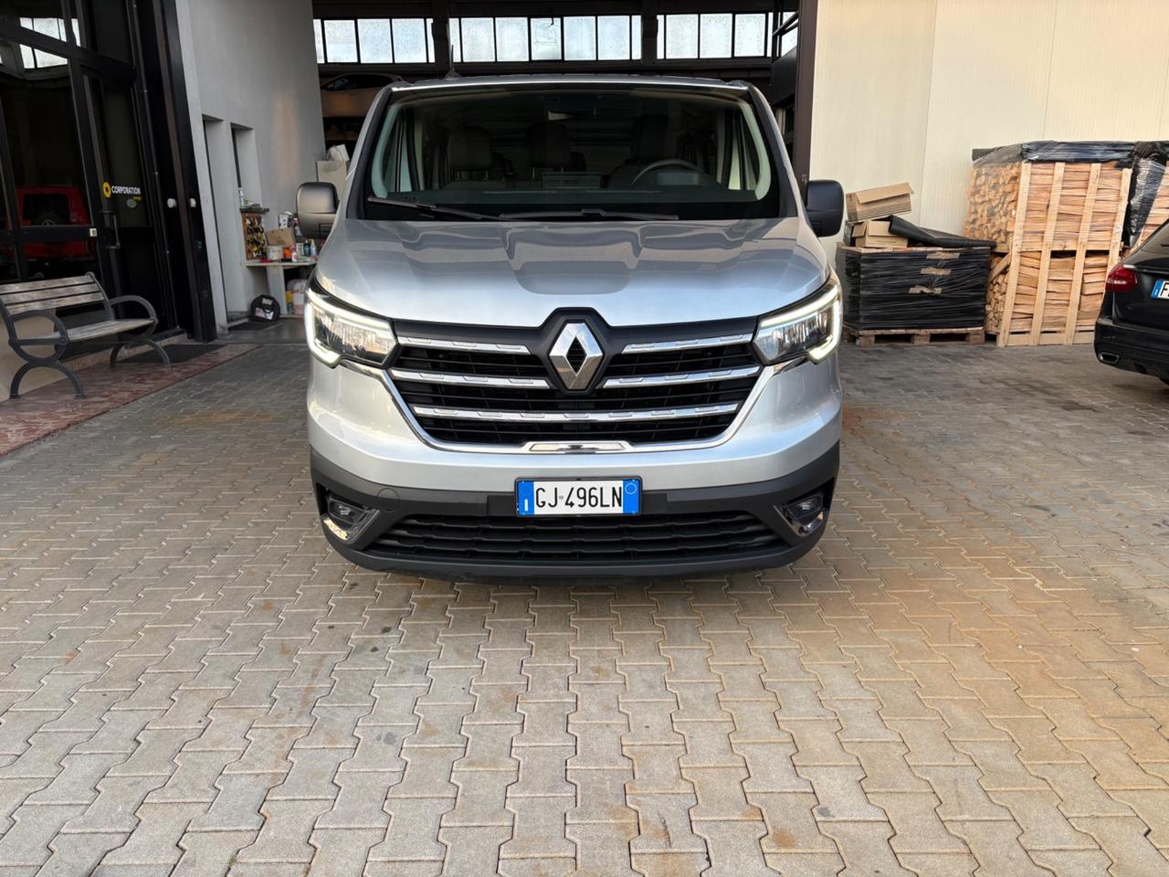 Renault Trafic T27 2.0 dCi 170CV EDC PC-TN-DC Furg. Energy Ice Plus