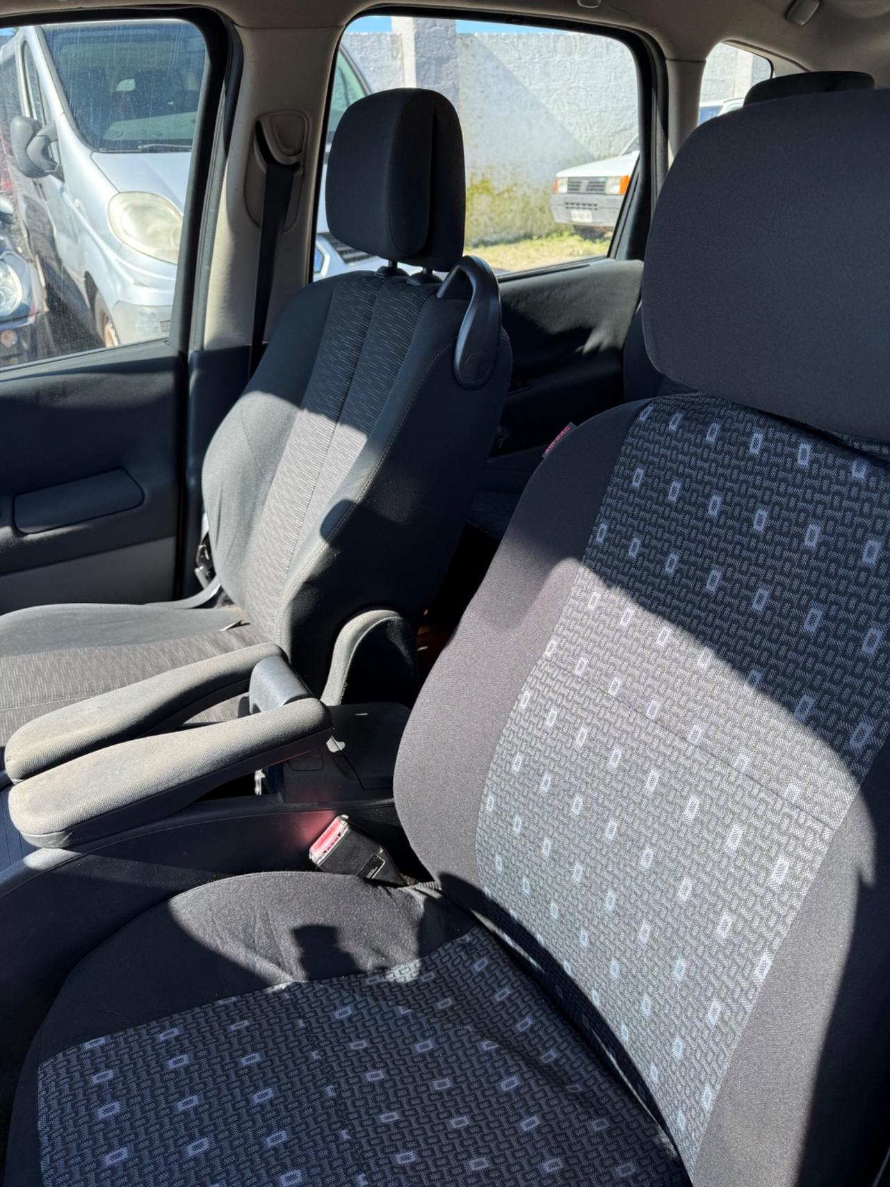 Renault Scénic 1.9 dCi/130CV FULL