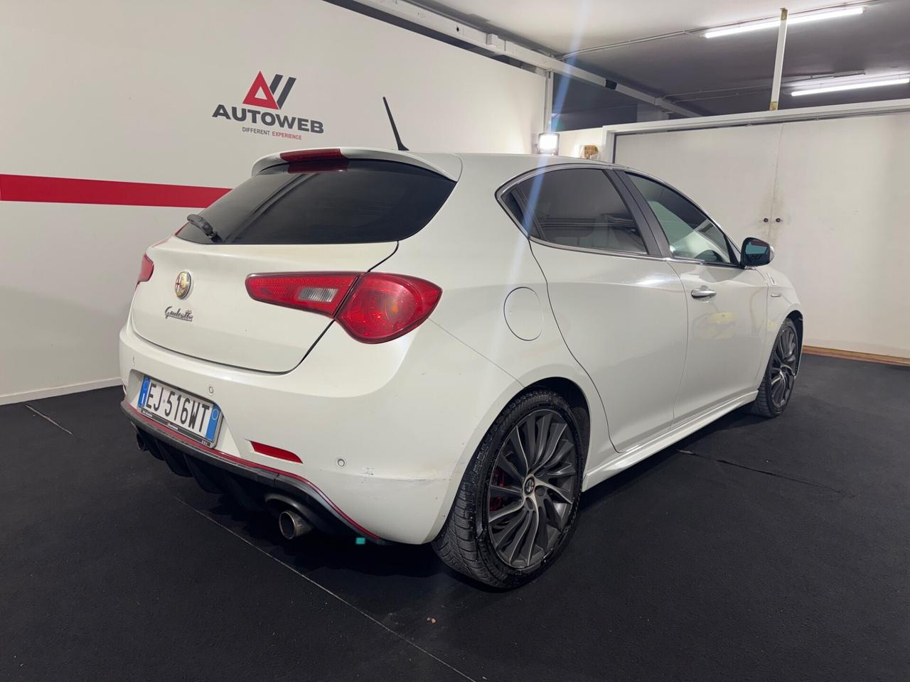 Alfa Romeo Giulietta 1750 TBi Quadrifoglio Verde