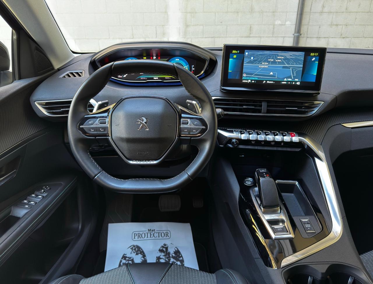 Peugeot 3008 Hybrid 225 e-EAT8 Allure