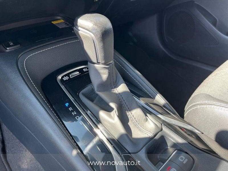 Toyota Corolla 1.8 Hybrid Style