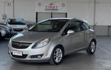 Opel Corsa 1.2 3 porte Sport
