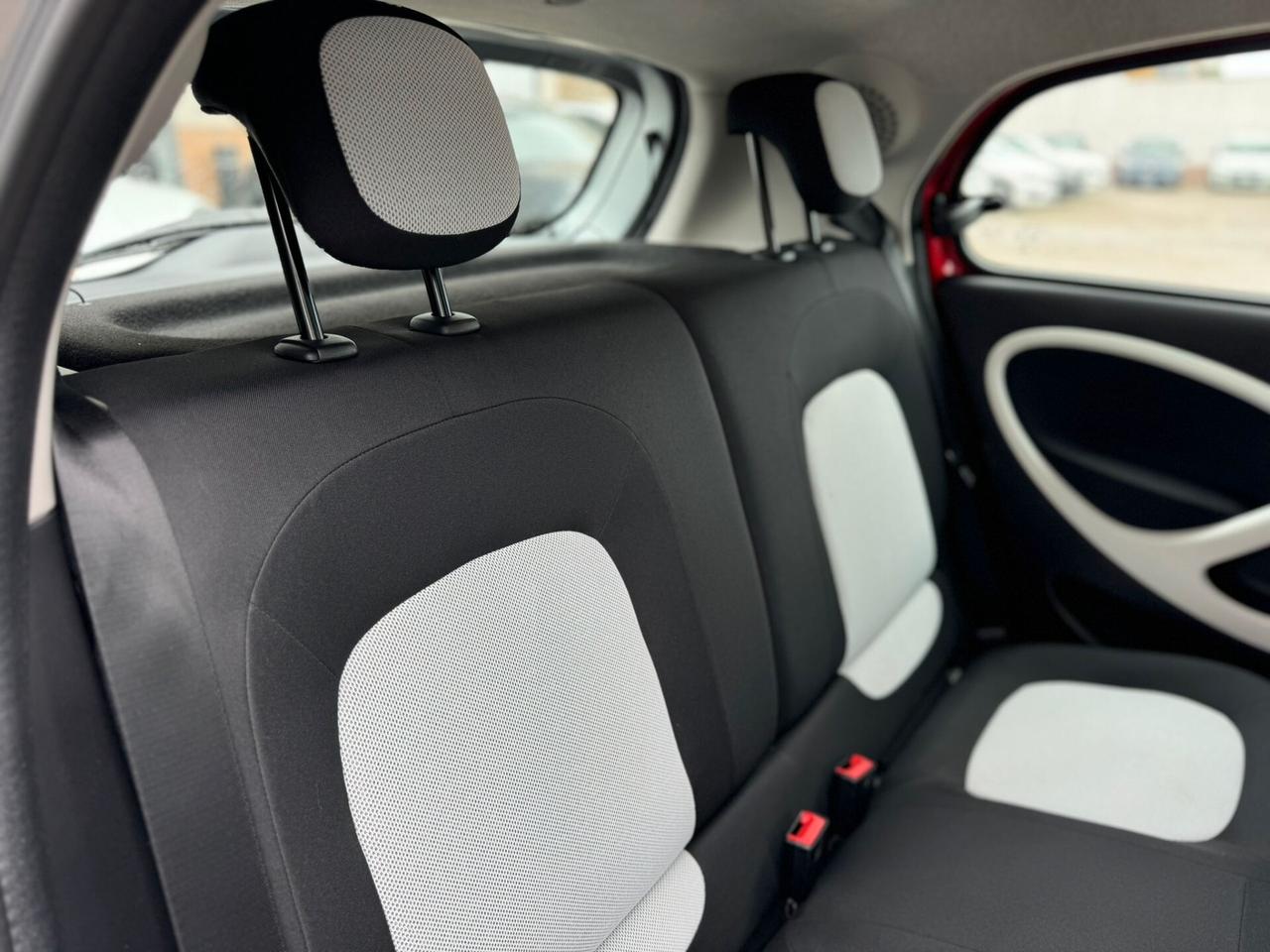 Smart ForFour 70 1.0 Passion