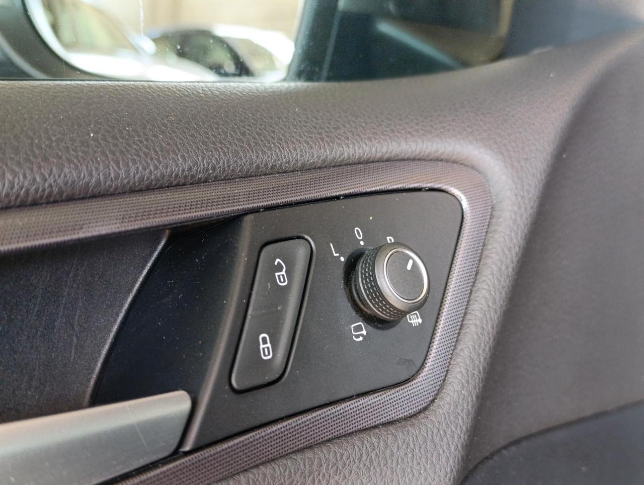 Volkswagen Golf 5 Porte Golf 5p 1.6 tdi Sport Edition 110cv