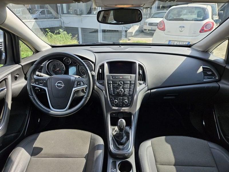 Opel Astra Astra 5p 1.4 turbo Cosmo