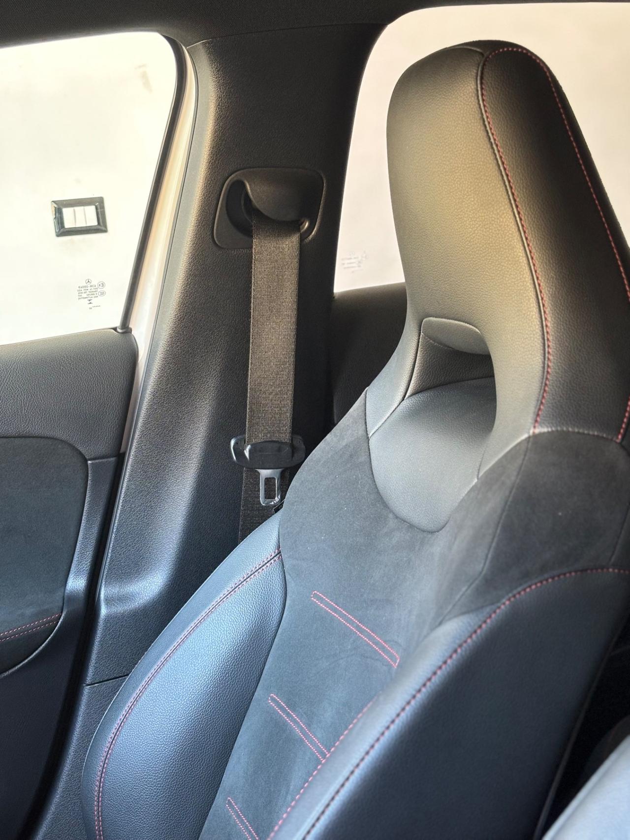 Mercedes-benz A 200 d Automatic AMG Line Premium Plus