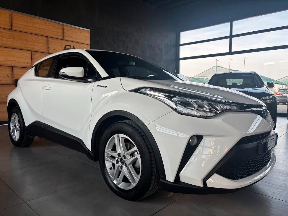 Toyota C-HR 1.8 Hybrid E-CVT Business