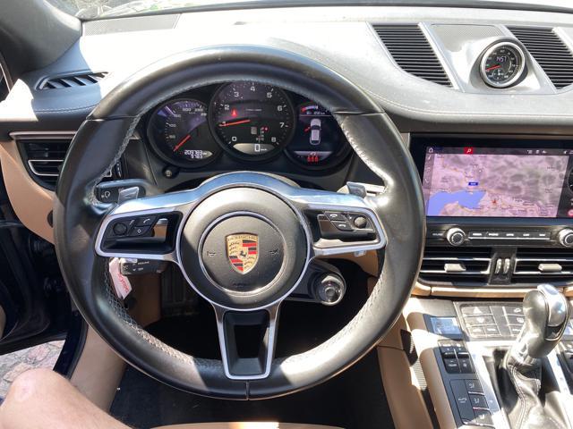 PORSCHE Macan 2.0