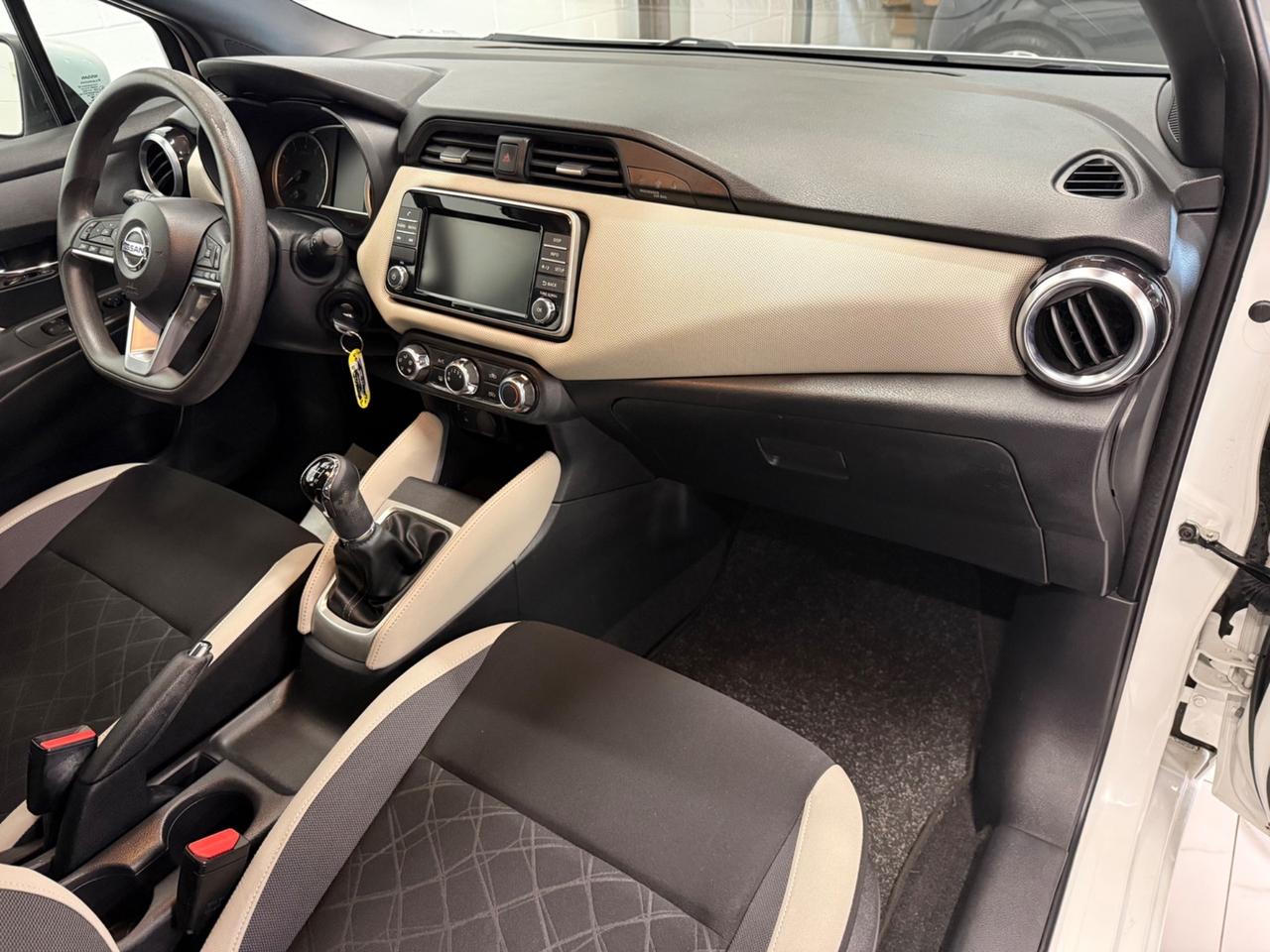 Nissan Micra 0.9 IG-T 12V 5 porte N-Connecta