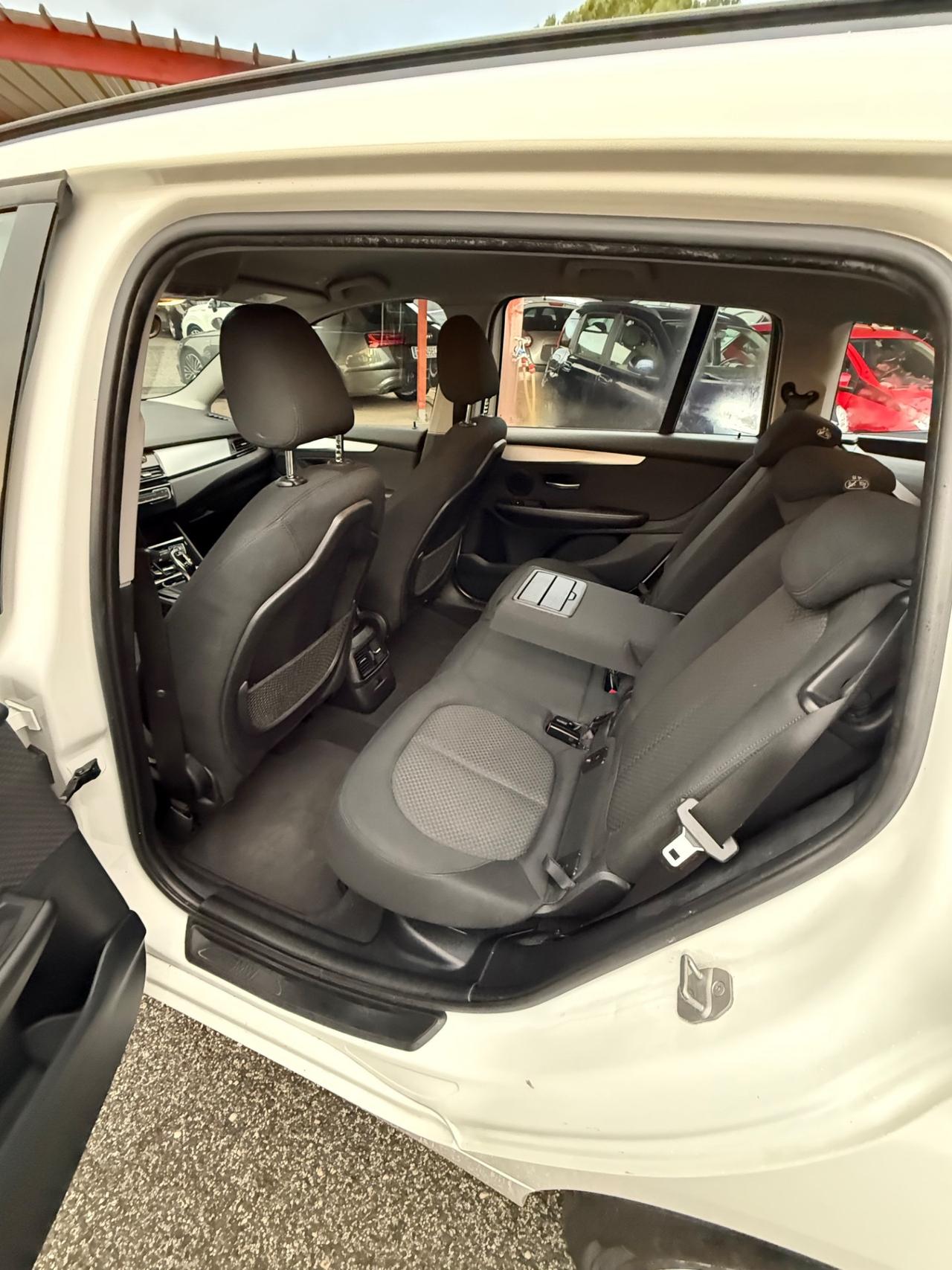 216d gran Tourer-7 posti -unipro-rate-garanzia