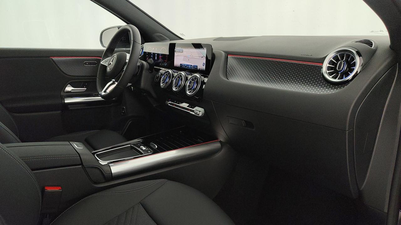 Mercedes-Benz GLA 200 d automatic