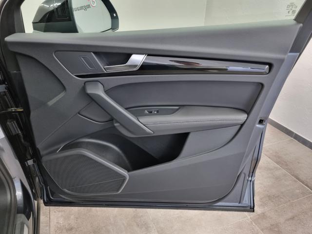 AUDI Q5 40 TDI 204 CV quattro Identity Black SLINE STRONIC
