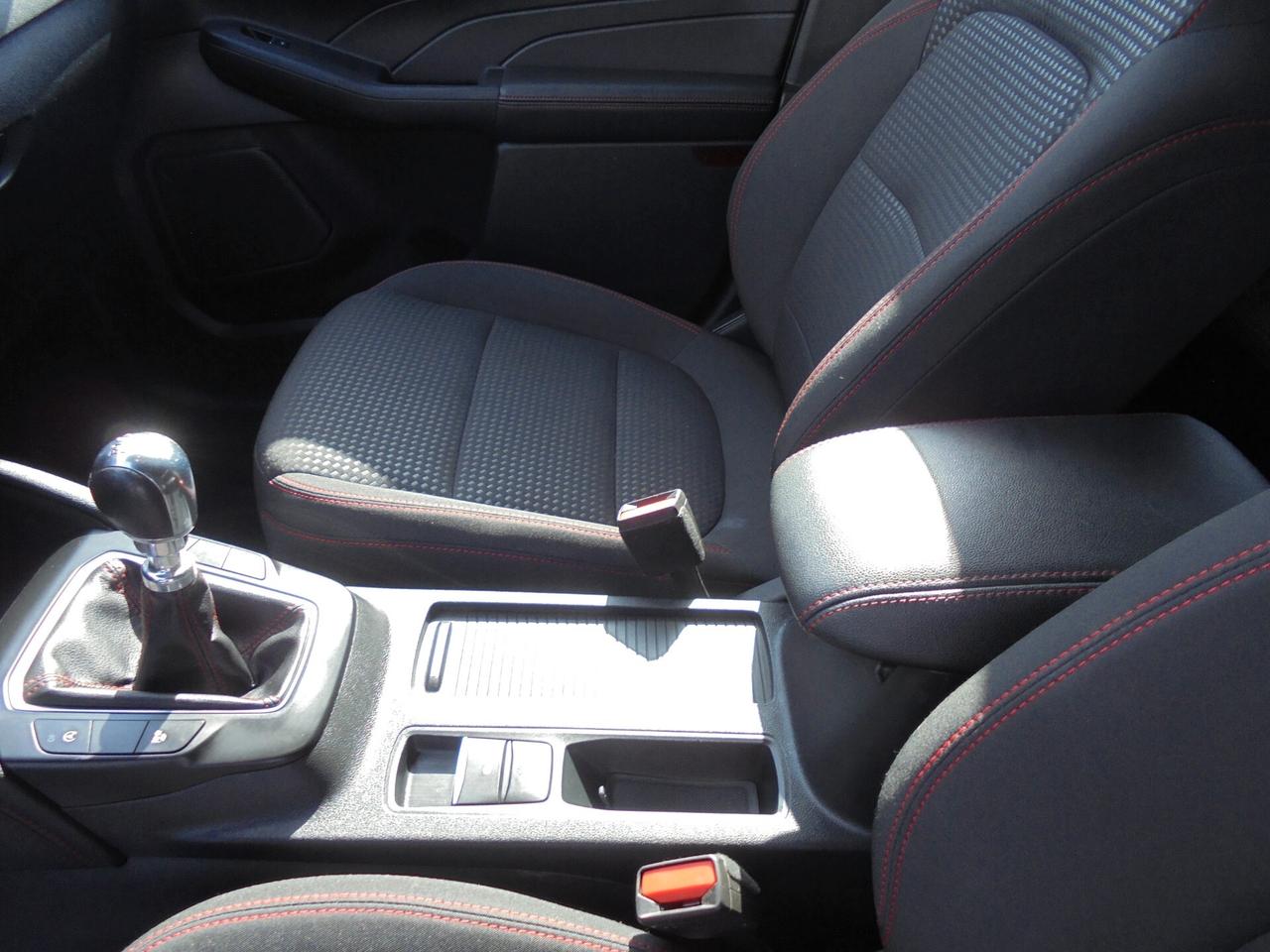 Ford Kuga 1.5 benzina EcoBoost 150 CV 2WD ST-Line