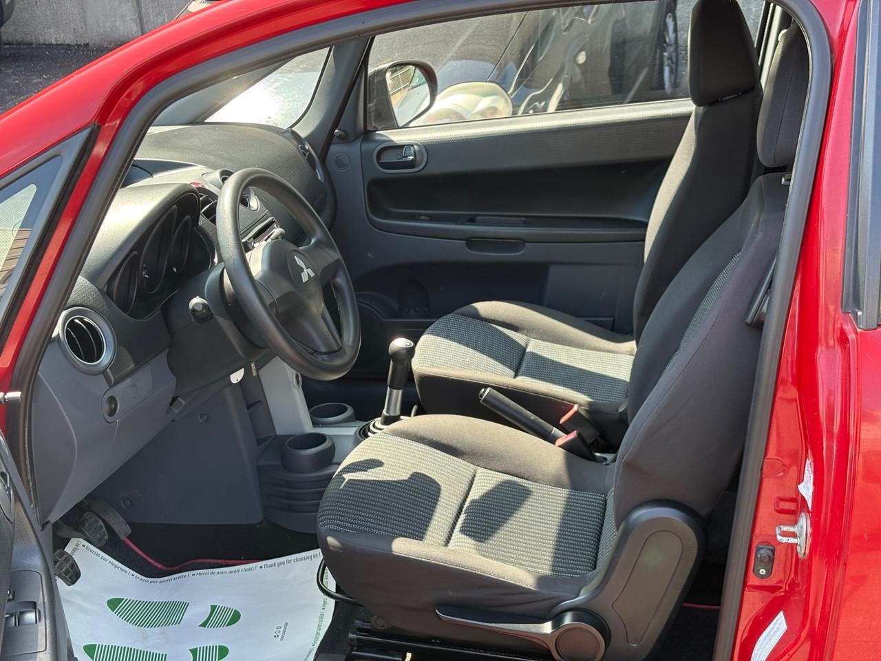 Mitsubishi Colt 1.3 16V 5p. Insport