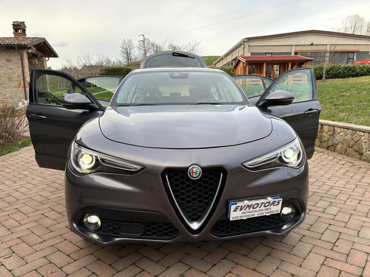 Alfa Romeo Stelvio 2.2 Turbodiesel 210 CV AT8 Q4 Executive