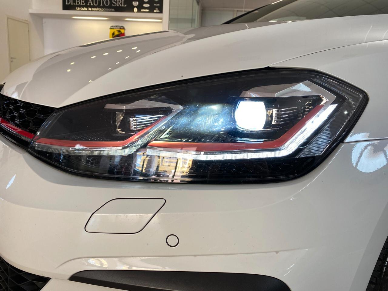 Volkswagen Golf GTI Performance 2.0 TSI 245 CV DSG