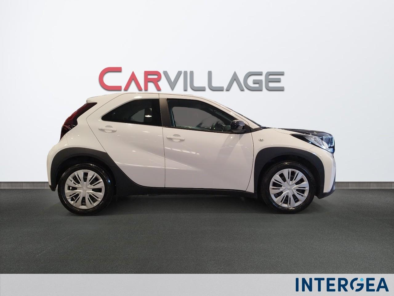 TOYOTA Aygo X 1.0 Active 72cv s-cvt