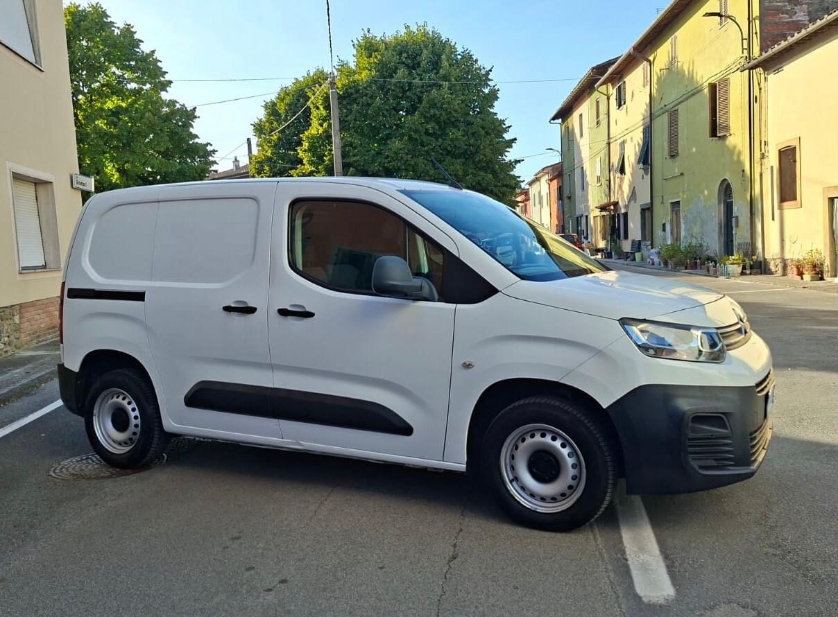 Citroen Berlingo BlueHDi 75 Van M Control