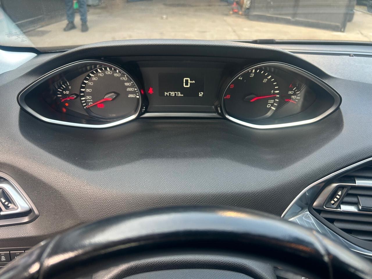 Peugeot 308 BlueHDi 120 S&S SW Business