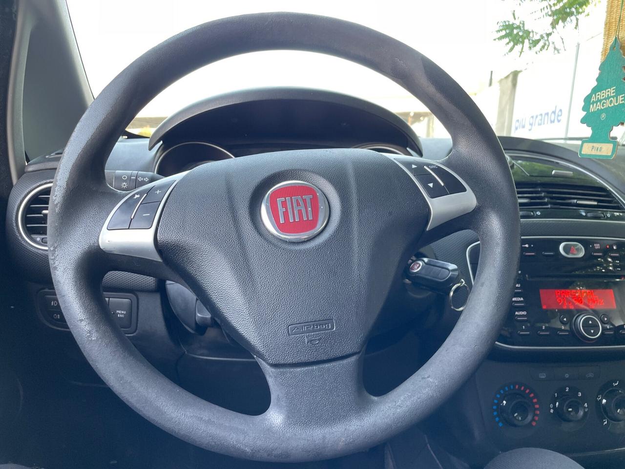 Fiat Punto Easy 1.4 Natural Power Super Full 2014