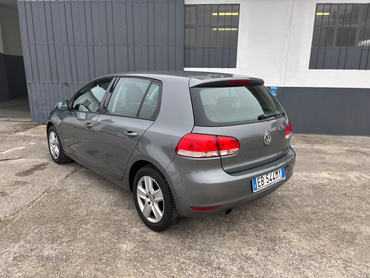 Volkswagen Golf 1.6 TDI. Garanzia 12 mesi