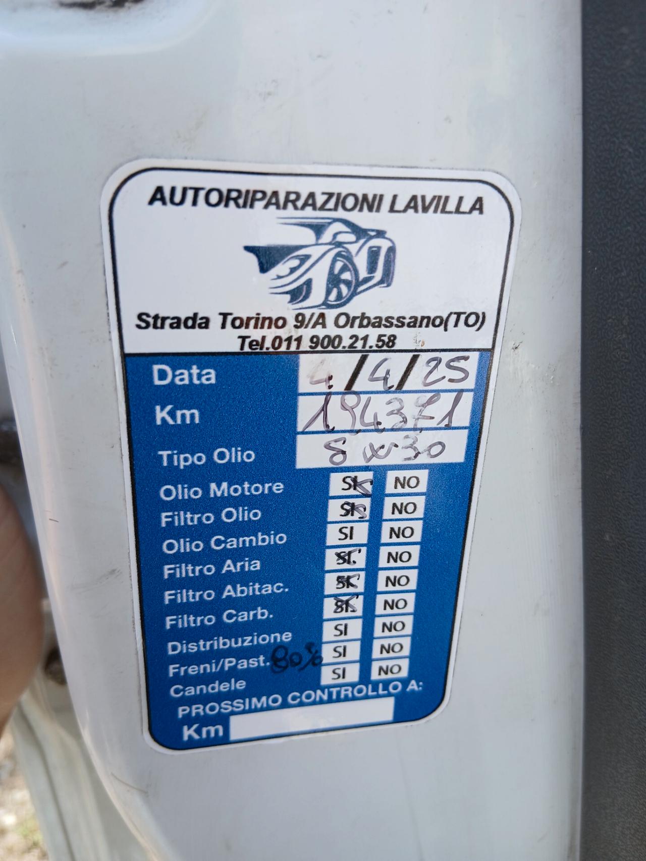 DAILY ALLESTITO OFFICINA CON GANCIO TRAINO