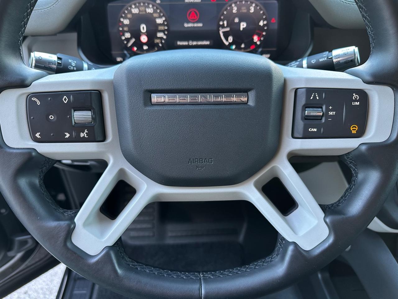 Land Rover Defender 110 3.0D I6 250 CV AWD Auto SE