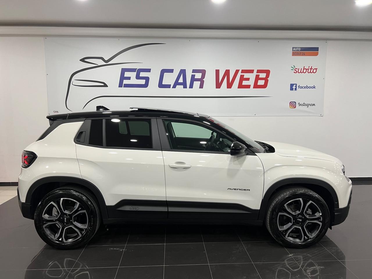 JEEP AVENGER 1.2 Turbo E-Hybrid mhev Summit
