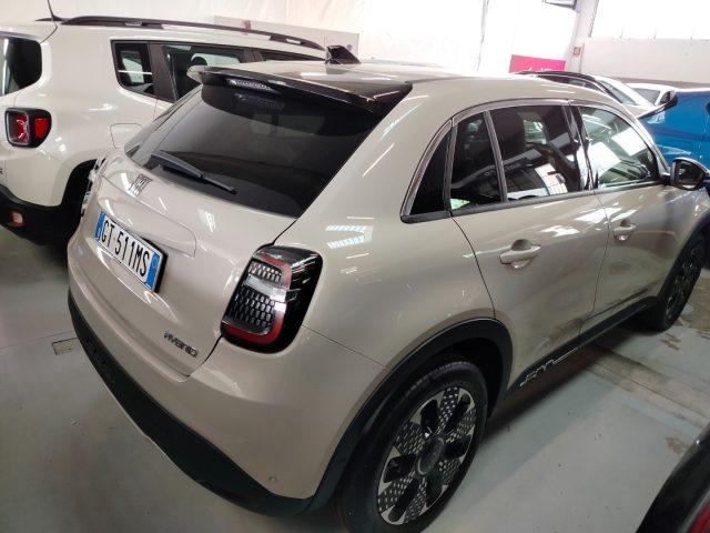 FIAT 600 Hybrid 100 CV DCT MHEV La Prima