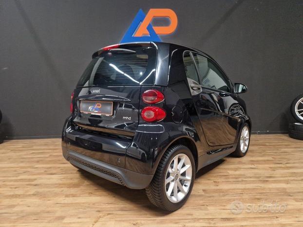 SMART ForTwo 1000 52 kW MHD coupé passion