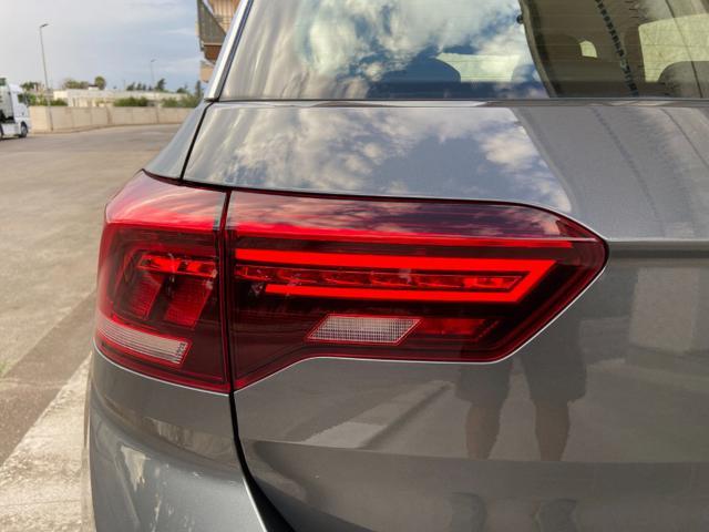 VOLKSWAGEN T-Roc 1.0 TSI Style VIRTUAL COCKPIT-CARPLAY-FARI LED
