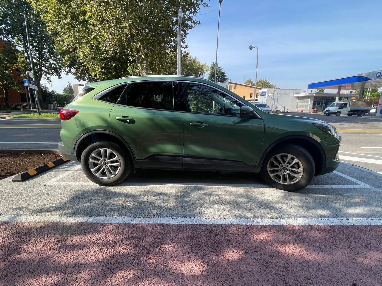 Ford Kuga Titanium 2.5 Duratec PHEV #7153